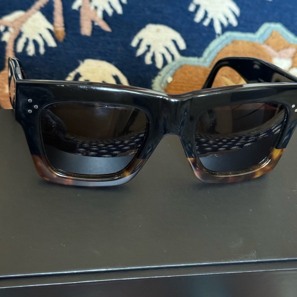 Sunglasses - Picture 8 of 8